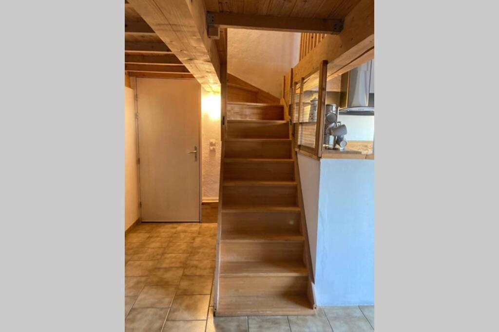 Duplex Lumineux Sur Gde Terrasse, Balneo Double, Parking Prive, Clim, Local Velos Entraigues-sur-la-Sorgue Exterior photo